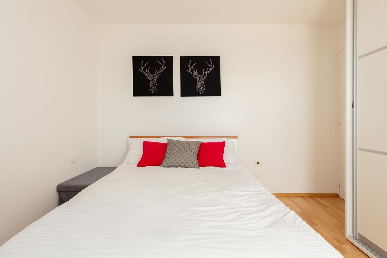 Two Bedroom Sunny Suite Дубровник Екстер'єр фото