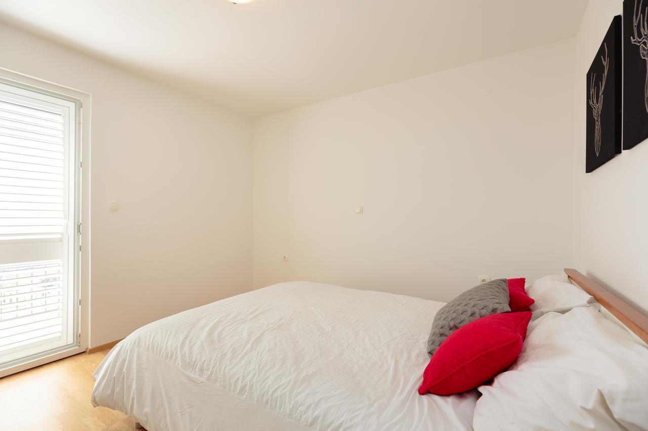 Two Bedroom Sunny Suite Дубровник Екстер'єр фото